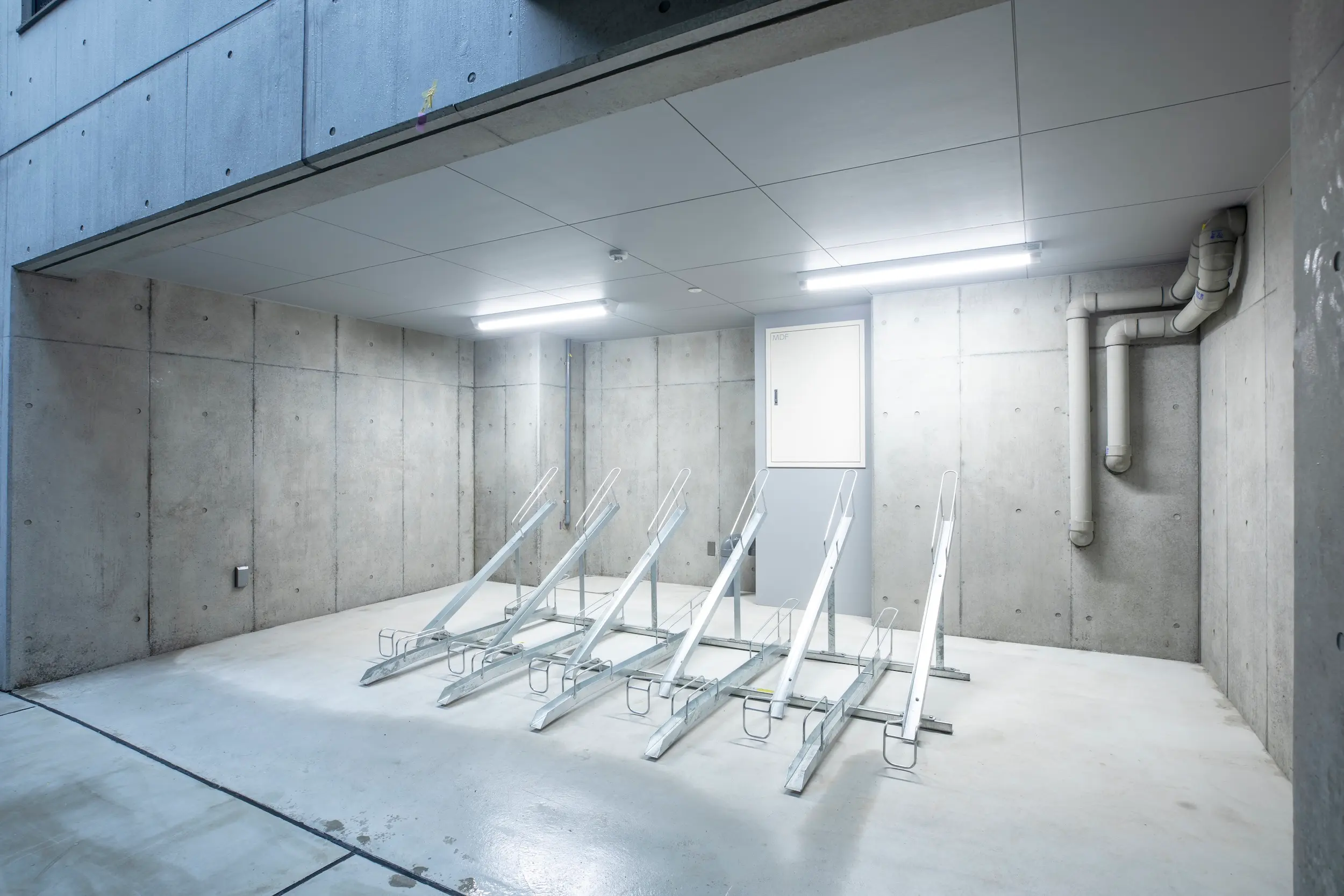 賃貸併用住宅の玄関