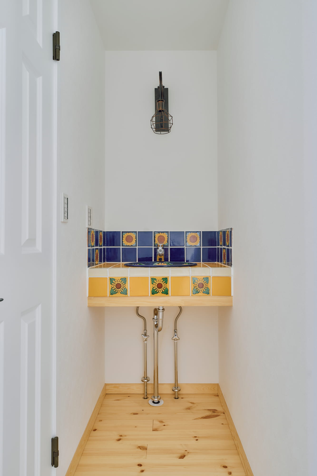 横浜の工務店による異国の風を纏う、一生ものの邸宅：水回りの細かなディテール